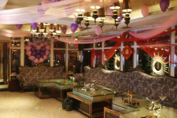 成都夜休闲秘籍：养生美食与清吧一网打尽(成都夜sn)